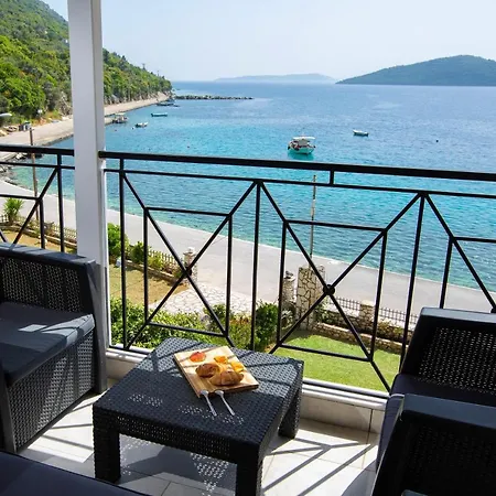 Apart Otel Captain Nick Mikros Gialos