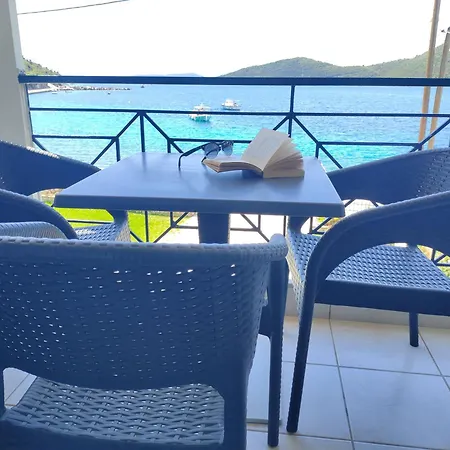 Captain Nick Ξενοδοχείο με διαμερίσματα Μικρός Γιαλός