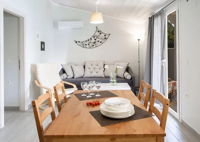 Aparthotel Captain Nick 2*